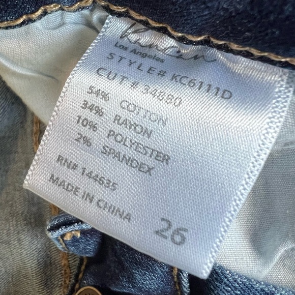 KanCan Women’s Distressed Denim Shorts Size 26 Rolled Hem Excellent Condition - Picture 5 of 5